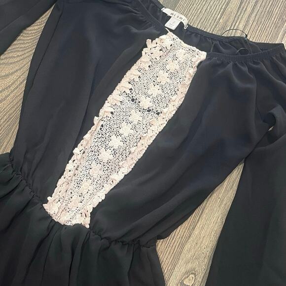 Miami Womens Romper Long Sleeves Off The Shoulder Crochet Design Black Size S - Picture 3 of 5